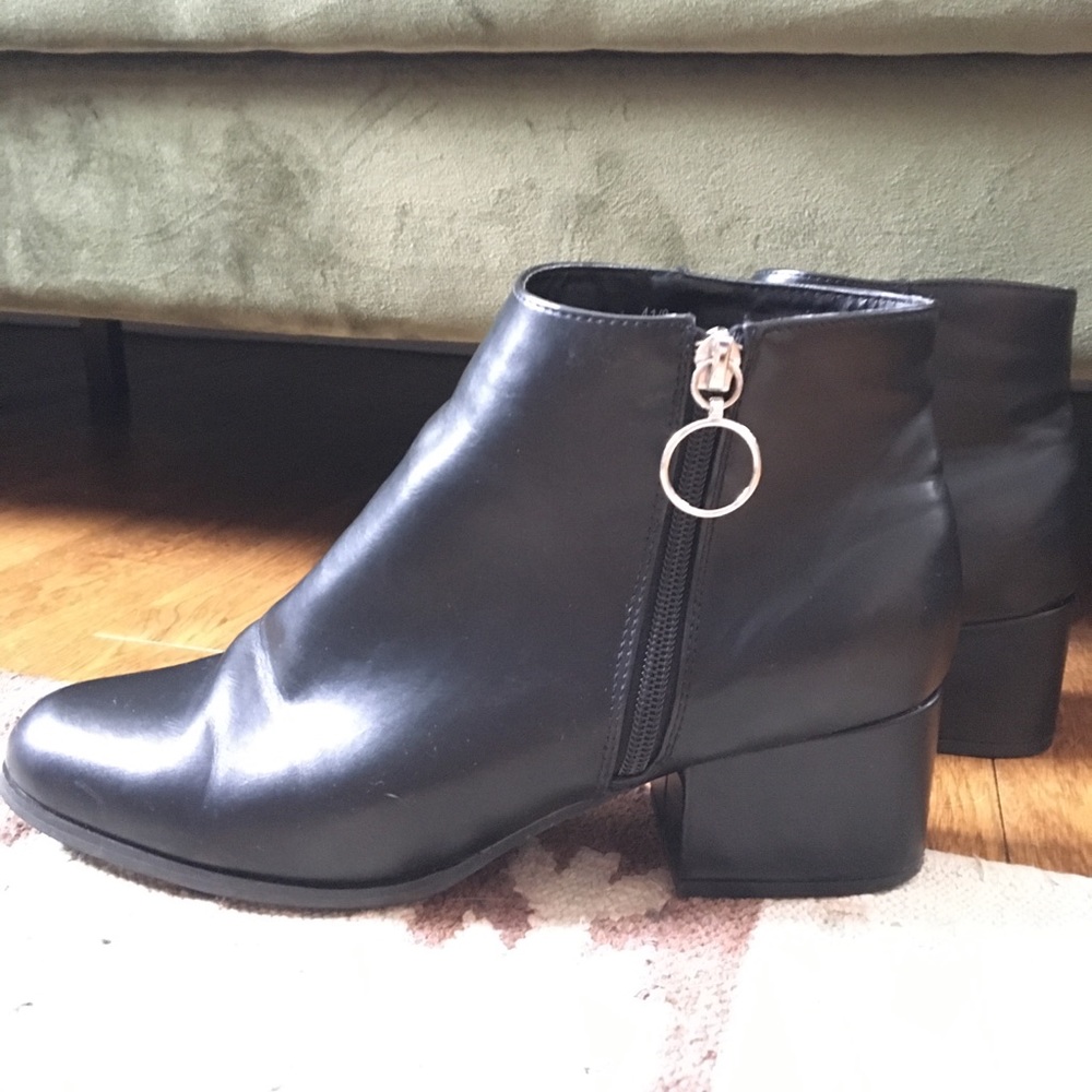 Black ankle booties